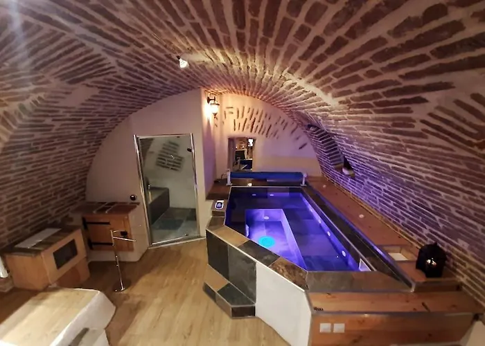Studio Et Spa Privatif Le Puits De La Grace
